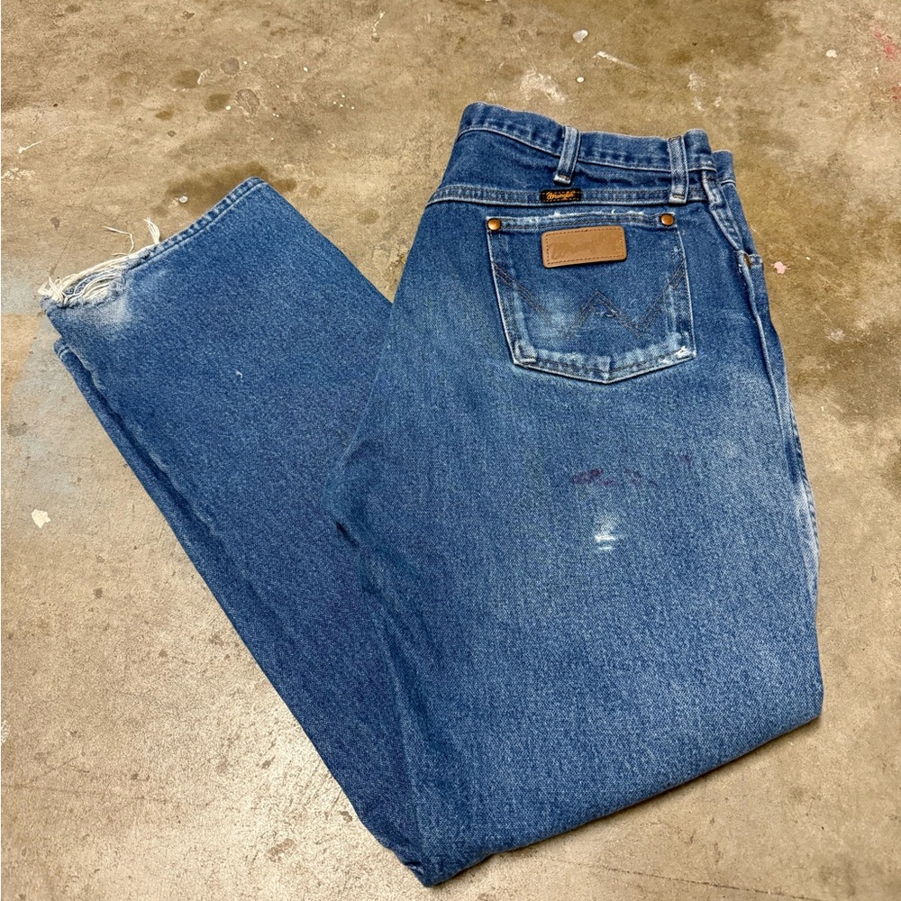 Vintage Wrangler Retro Classics Size 36x32 Distressed Workwear Western Cowboy